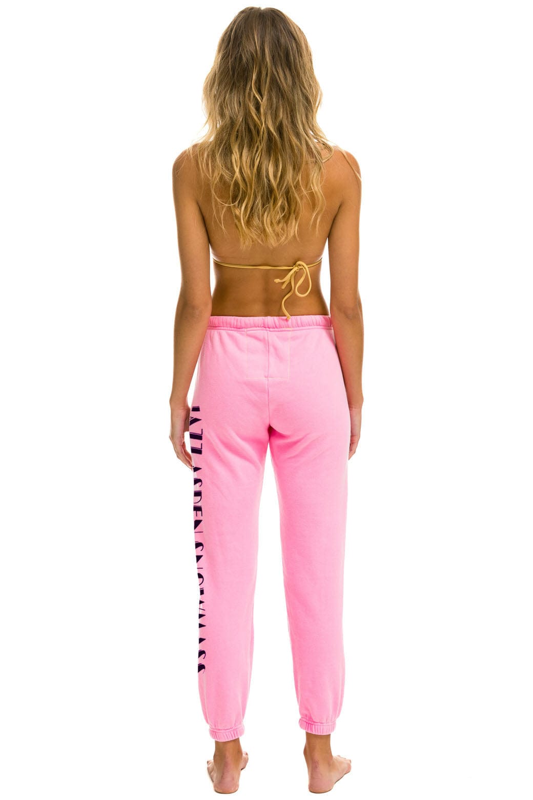 JAZZ ASPEN SNOWMASS 2025 UNISEX SWEATPANTS - NEON PINK - Image 3