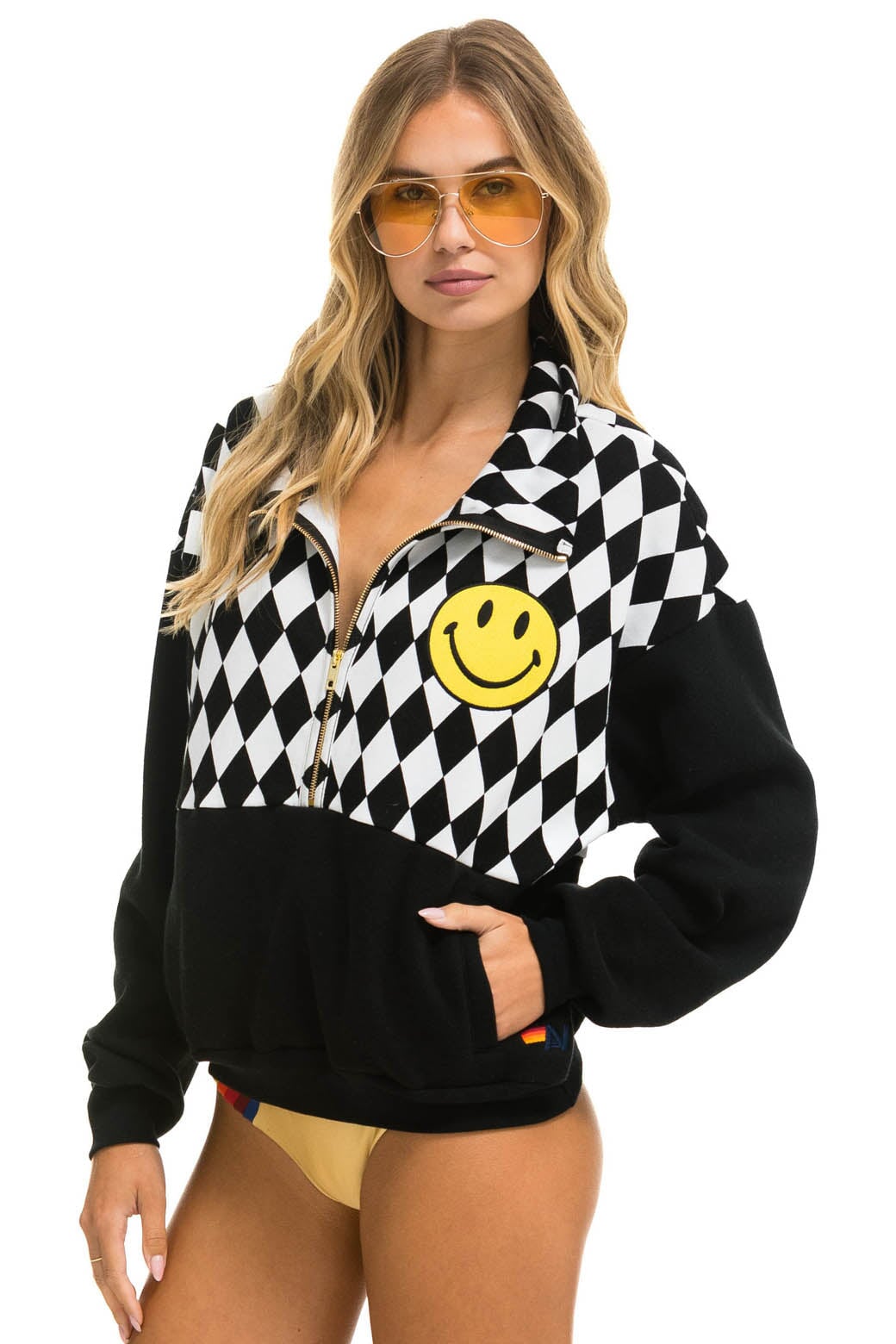DIAMOND SMILEY 2 EMBROIDERY FLEECE HALF ZIP SWEATSHIRT - BLACK // WHITE - Image 2