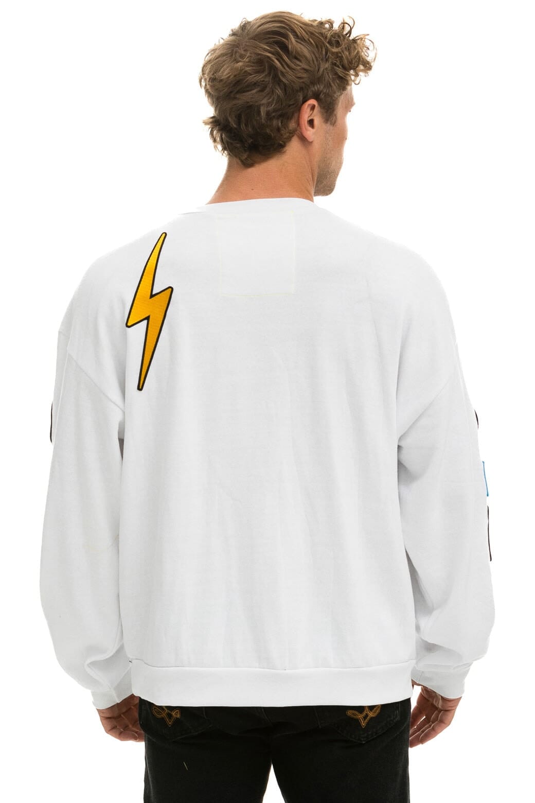 VINTAGE PATCH RELAXED CREW SWEATSHIRT - WHITE - Image 6
